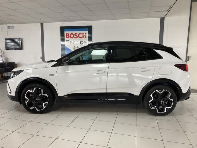 Opel Grandland 1.6 Turbo Hybrid4 Ultimate 300 Pk