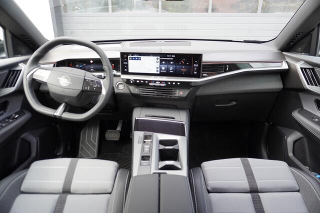 Opel Grandland 1.6 Turbo Plug-in Hybrid GS / Trekhaak / 360° Camera / AGR-stoelen / 7,4kW boorlader