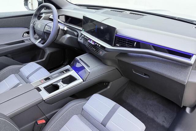 Opel Grandland Electric Business Edition 73 kWh 213pk | Panoramadak | Navigatie | Climate Control | Camera | LED Matrix verlichting | Camera 360 | Elektrische Achterklep