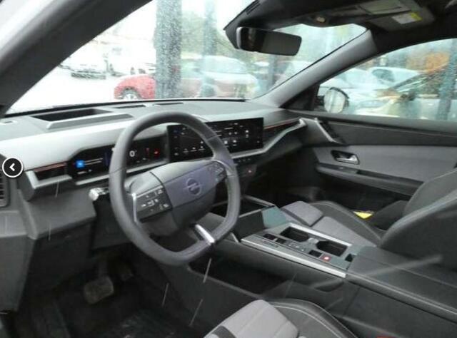 Opel Grandland 1.2 Turbo Hybrid GS Head Hup/Camera/Stoelverwarming.