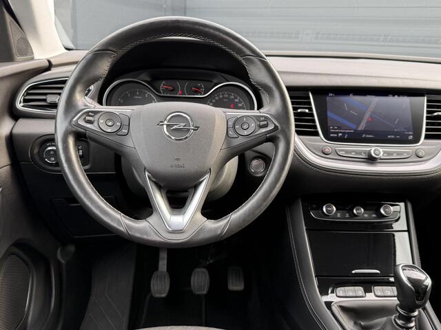Opel Grandland X 1.2 Turbo Ultimate 1e Eigenaar,Navi,Clima,Cruise,Camera,Trekhaak,D riem v.v. bij 38.000 km,Apple Carplay,Stoelverwarming,6 Bak,131pk,APK tot 01-2026