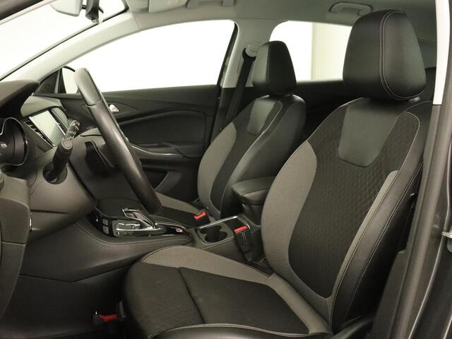 Opel Grandland X 1.6 Turbo Hybrid4 Business Elegance | Trekhaak | Stoelverwarming | Keyless | 360 Camera | Half leder | Carplay | Navigatie | PHEV | Plug In