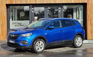 opel-grandland-x-1.2-turbo-business