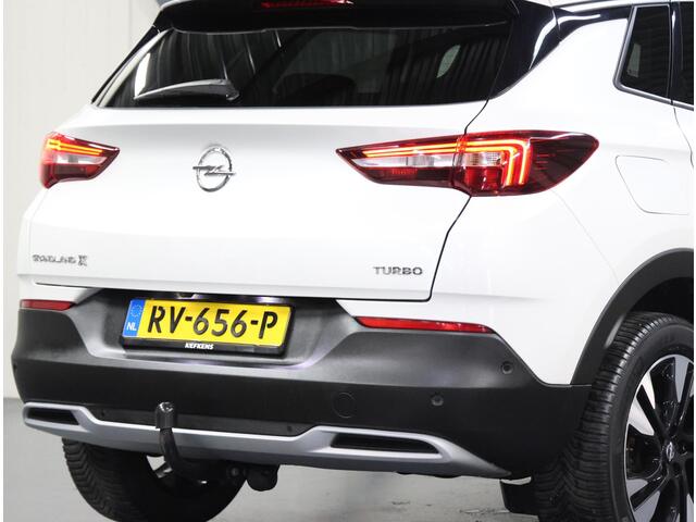 Opel Grandland X 1.2 130PK Turbo Innovation | AppleCarPlay/AndroidAuto | Navigatie | Cruise Control | Keyless | LEER | Stoelkoeling/Stoel/Voorruitverwarming | FULL LED | 360'Camera | Trekhaak | Isofix | Privacy Glass |