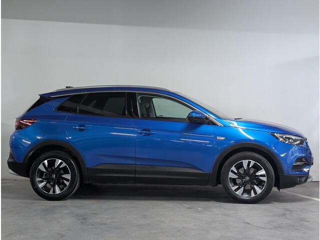 Opel Grandland X Innovation+ 1.2 Turbo 130pk EAT8 | TREKHAAK | LEDER | AGR-STOELEN | 360° CAMERA | STOELVERWARMING | STOELKOELING | APPLE CARPLAY / ANDROID AUTO | ISOFIX | FULL LED |