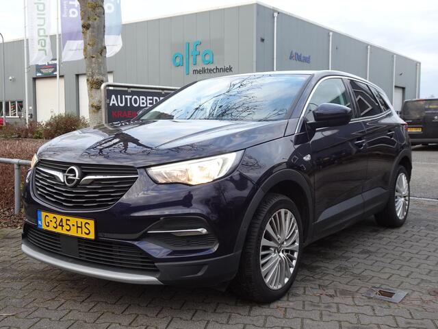 Opel Grandland X 1.2 Turbo Business Executive