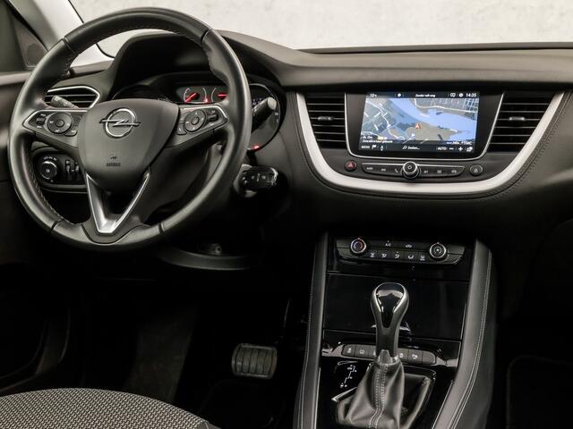 Opel Grandland X 1.2 Turbo Elegance Automaat (APPLE CARPLAY, GROOT NAVI, LM VELGEN, SPORTSTOELEN, CRUISE, PARKEERSENSOREN, NIEUWE APK, NIEUWSTAAT)