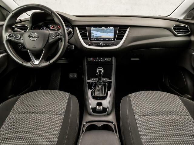 Opel Grandland X 1.2 Turbo Sport Automaat (APPLE CARPLAY, GROOT NAVI, LM VELGEN, SPORTSTOELEN, LED KOPLAMPEN, PARKEERSENSOREN, CRUISE, ELEK PAKKET, NIEUWSTAAT)