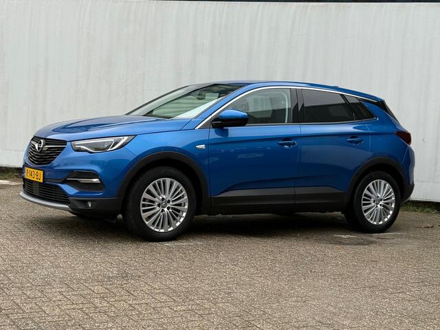 Opel Grandland X 1.2 Turbo Edition / Trekhk