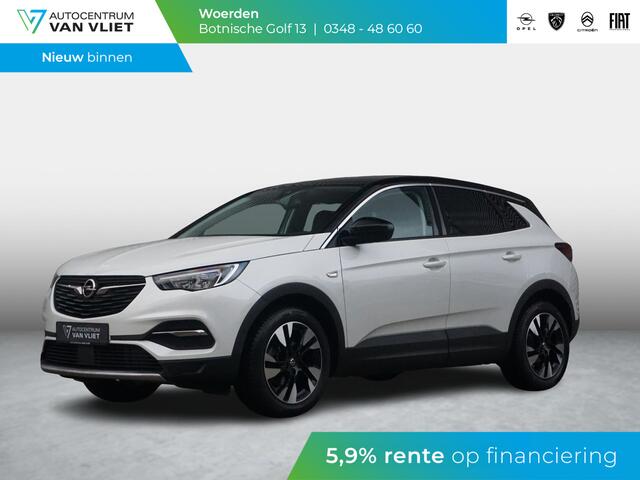 Opel Grandland X 1.2 Turbo Business Executive