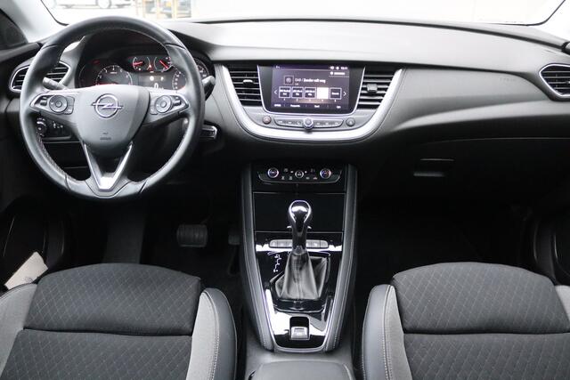 Opel Grandland X 1.2 Turbo 130PK Automaat Business Trekhaak/Camera/Navigatie/Parkeerhulp