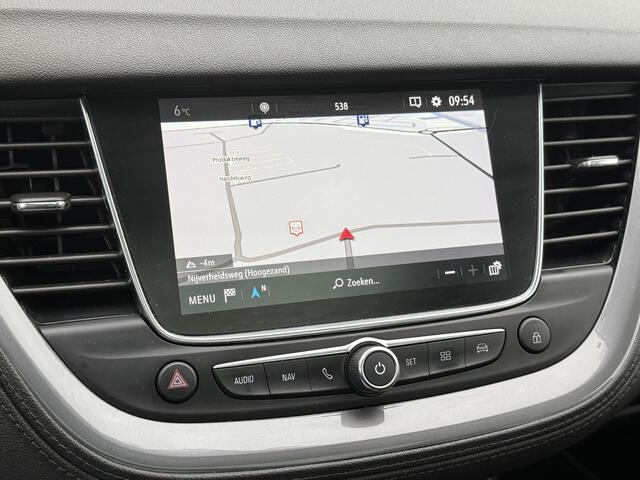 Opel Grandland X BWJ 2019 | 1.2T 131PK Bus. Executive | TREKHAAK | PANO DAK | CLIMA | NAVI | 18'' LMV | CARPLAY | SPORTSTOELEN | PDC 2X