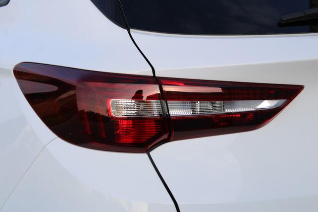 Opel Grandland X 1.6 Turbo Hybrid Ultimate | Incl. 12 maanden garantie | Cruise control | Climate control | Stoelverkoeling/verwarming | Apple carplay | Navigatie | DAB radio | Voor + achter camera | 100% dealer onderhouden |