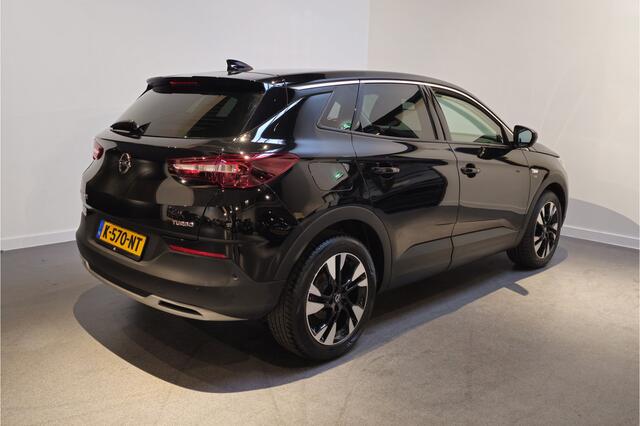 Opel Grandland X 1.2 Turbo Business Edition - Stoel/Stuurverwarming - Apple Carplay/Android Auto - 18' - LED