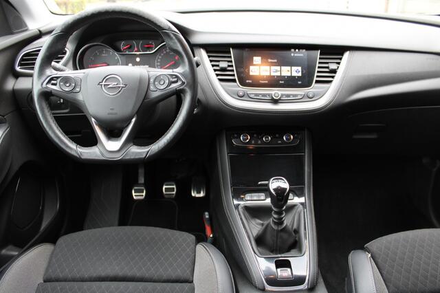 Opel Grandland X 1.2 Turbo Innovation