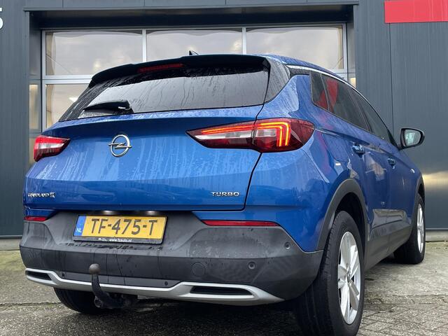 Opel Grandland X 1.2 Turbo Business Executive - Navigatie - Trekhaak - Climate Control - Blind Spot