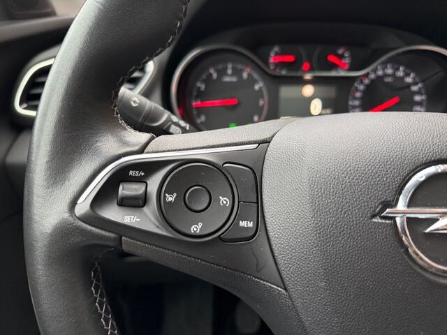 Opel Grandland X 1.2 Turbo Bus. Ex. 131PK PANORAMADAK / CAMERA / SPORTSTOELEN / 1