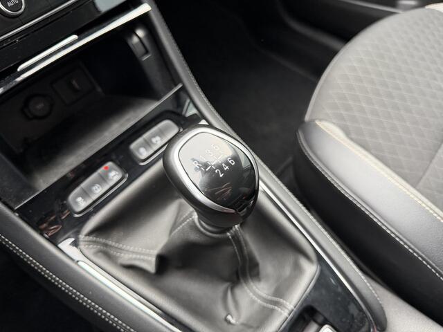 Opel Grandland X BJR 2020 1.2 Turbo 131 PK Business Executive CAMERA | PDC | CLIMA | NAVI | CRUISE | CARPLAY | TREKHAAK