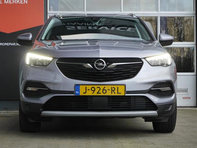 Opel Grandland X 1.6 Turbo Hybrid Business Executive | Stoelverwarming en ventilatie | 225 PK | 19 inch lichtmetalen velgen | Lederen bekleding | Parkeersensoren v+a | Elektrisch verstelbare bestuurdersstoel