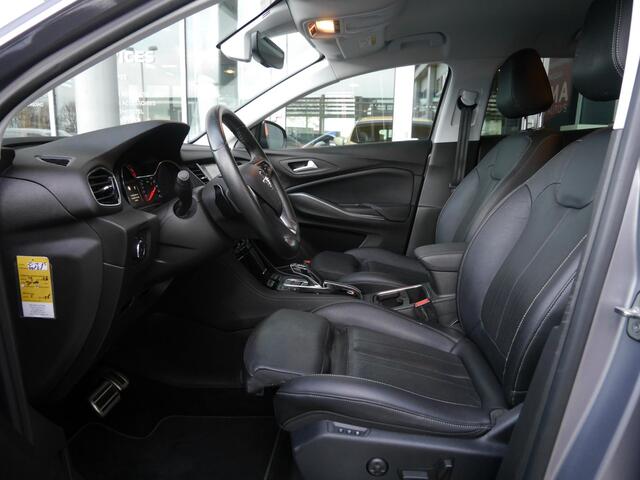 Opel Grandland X 1.6 Turbo Hybrid Business Executive | Stoelverwarming en ventilatie | 225 PK | 19 inch lichtmetalen velgen | Lederen bekleding | Parkeersensoren v+a | Elektrisch verstelbare bestuurdersstoel
