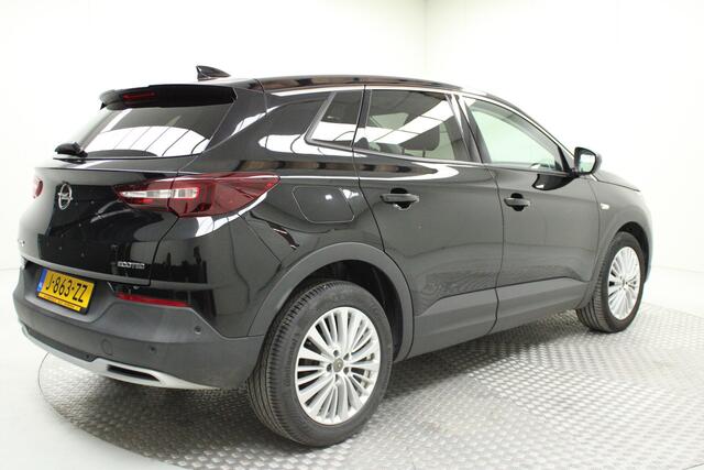 Opel Grandland X 1.2 Turbo Innovation | climate control | navigatie | pdc v/a+camera | carplay | dode hoek | elektr. inklapbare spiegels | cruise | bluetooth