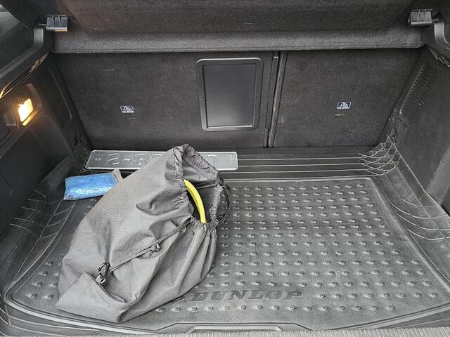 Opel Grandland X 1.6 Turbo Hybrid4 Ultimate Plug in hybrid | Stoelverwarming | Elektrisch bedienbare achterklep | Achteruitrijcamera | Half leder | LED verlichting | Trekhaak | PDC v+a