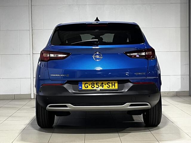 Opel Grandland X Business Executive 1.2 Turbo 130pk | NAPPA LEDER | PANODAK | KEYLESS | CAMERA | WINTERPACK | NAVI | APPLE CARPLAY / ANDROID AUTO | ISOFIX |