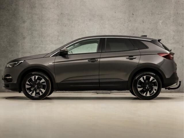 Opel Grandland X 1.2 Turbo Elegance (APPLE CARPLAY, GROOT NAVI, CLIMATE, 360 CAMERA, LEDER, SPORTSTOELEN, TREKHAAK, LED KOPLAMPEN, CRUISE, NIEUWSTAAT)