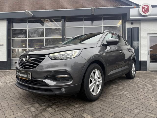 Opel Grandland X 1.2 Turbo Business Executive Automaat