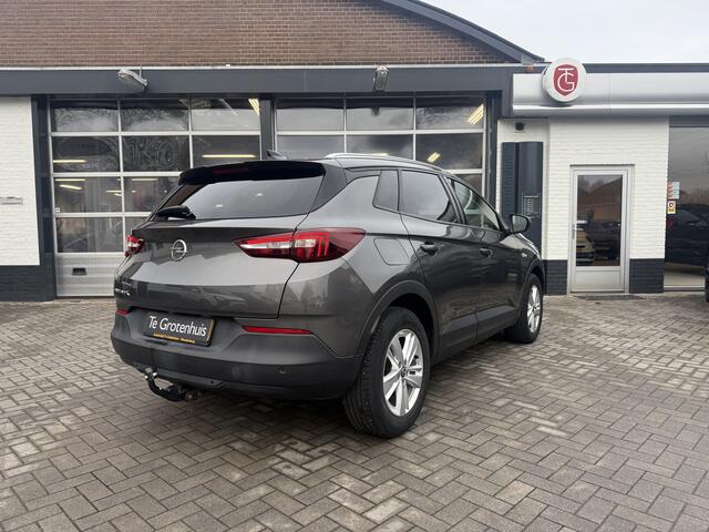 Opel Grandland X 1.2 Turbo Business Executive Automaat