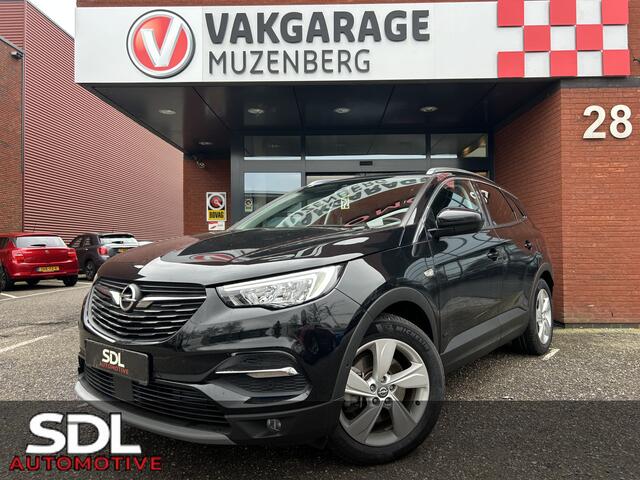 Opel Grandland X 1.6 Turbo Hybrid4 300PK!! Business Elegance // FULL LED // NAVI + CARPLAY // PDC V+A // STOELVERWARMING // CAMERA
