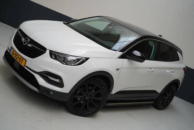 Opel Grandland X 1.2 130pk Turbo Innovation | Blind-spot | Sportstoelen | Cruise control | Climate control ECC | Lm velgen