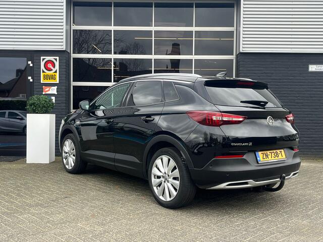 Opel Grandland X 1.2 Turbo Executive, Airco, CarPlay, Cruise, Lane Assist, Trekhaak, PDC, NAP