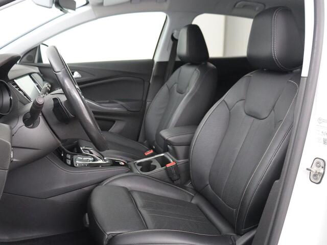 Opel Grandland X 1.6 Turbo Hybrid Elegance | Stoelventilatie | Leder | Trekhaak | 360 Camera | Carplay | Stoelverwarming | Navigatie | Full LED | Cruise control | Bluetooth | Climate control | PHEV | Plug In