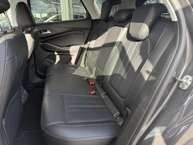 Opel Grandland X 1.2 Turbo Business Executive | Nieuw Binnen | Trekhaak | Volle auto!