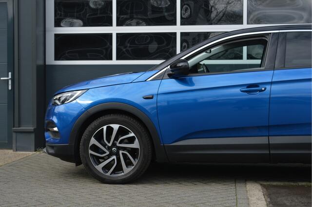 Opel Grandland X 1.2 Turbo Innovation | Vol opties! Pano/360/Leder | Nieuwe distributieriem in 2024 | Met 12 maanden Bovag garantie!