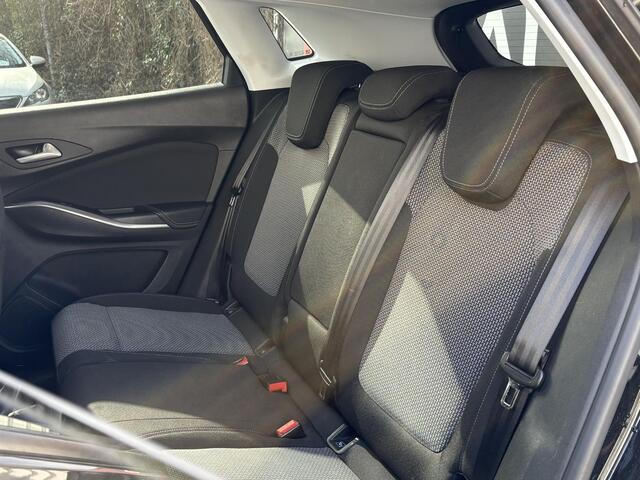 Opel Grandland X 1.2 Turbo 120 Jaar Edition - Automaat - Climate Controle - Navigatie - Trekhaak