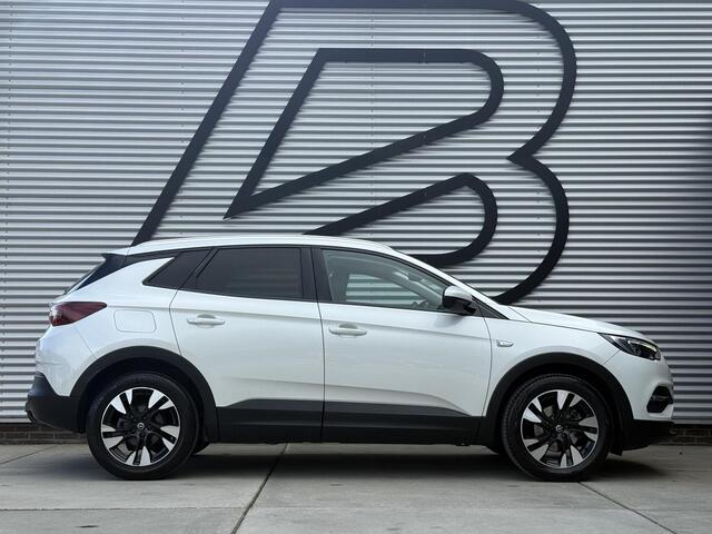 Opel Grandland X 1.2 Turbo Business + 2e Eigenaar|Navi|Clima|Cruise|Carplay|Trekhaak|PDC|Dealer onderhouden|D-riem vv in 2023|N.A.P|APK tot 08-2027