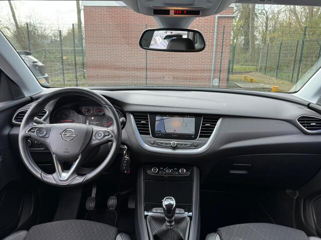 Opel Grandland X 1.2 TURBO 130PK ONLINE EDITION CAMERA/PDC/NAVIGATIE