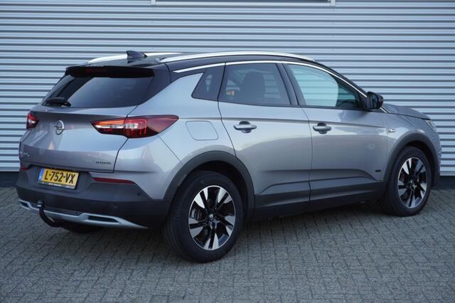 Opel Grandland X 1.6 Turbo Hybrid Ultimate / Camera / Leer / Trekhaak / Adaptive Cruise / LED