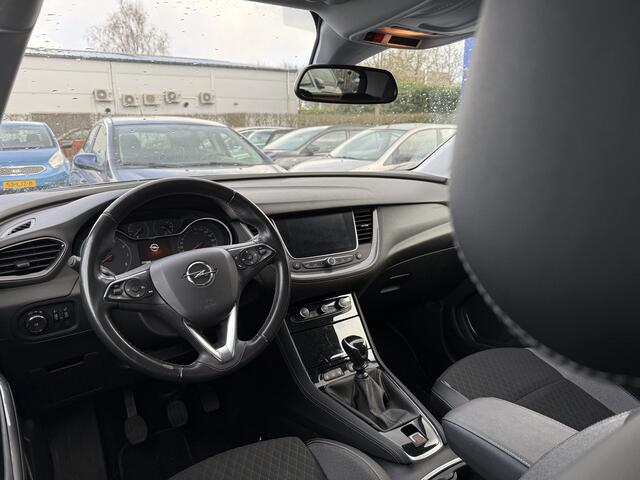 Opel Grandland X BWJ 2020 1.2 130 PK Turbo Business Executive NIEUW BINNEN !!
