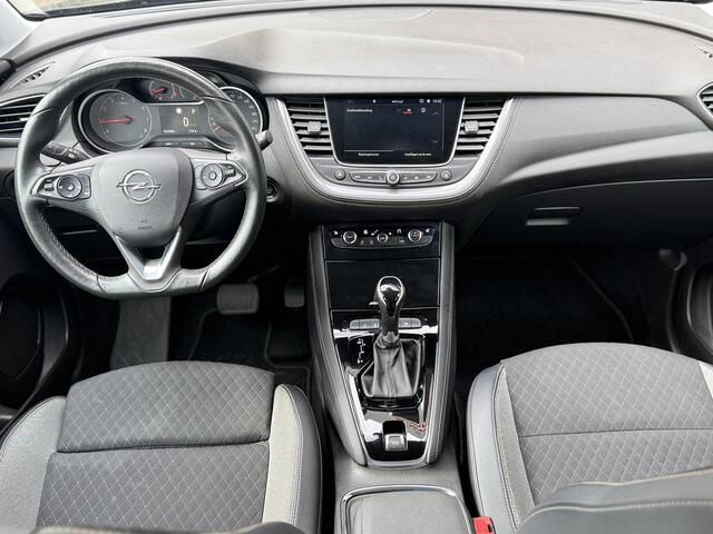 Opel Grandland X 1.2 Turbo Innovation l Navigatie l Trekhaak l Camera l Stoelverwarming l Electrische Klep