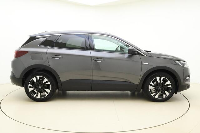 Opel Grandland X 1.2 Turbo 130pk Ultimate | Navigatie | Elektrische achterklep | Camera | Climate control | Full LED | Stoel- en stuurverwarming | Zwart dak | Dealeronderhouden