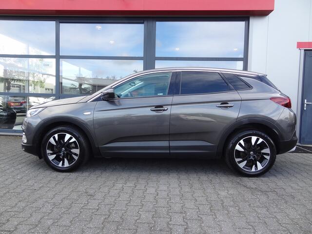 Opel Grandland X | 1.2 Turbo Innovation | NL-AUTO | PANODAK | NAVI | LEDER | STOELVERWARMING