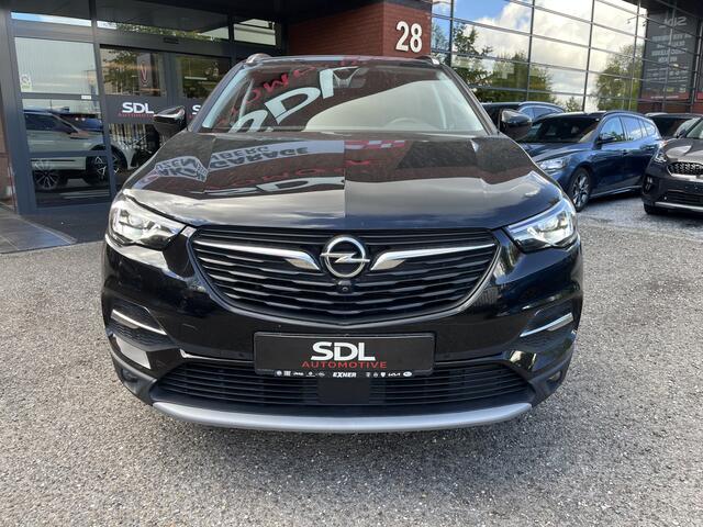 Opel Grandland X 1.6 Turbo Hybrid Ultimate // LEDER+ ELEK.STOEL // DODEHOEK // ELEK. KLEP // NAVI+CARPLAY // STOELVERKOELING+VERWARMING // KEYLESS // FULL LED //