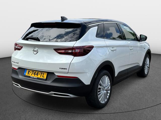 Opel Grandland X 1.2 Turbo Ultimate | Privacy glass | Carplay