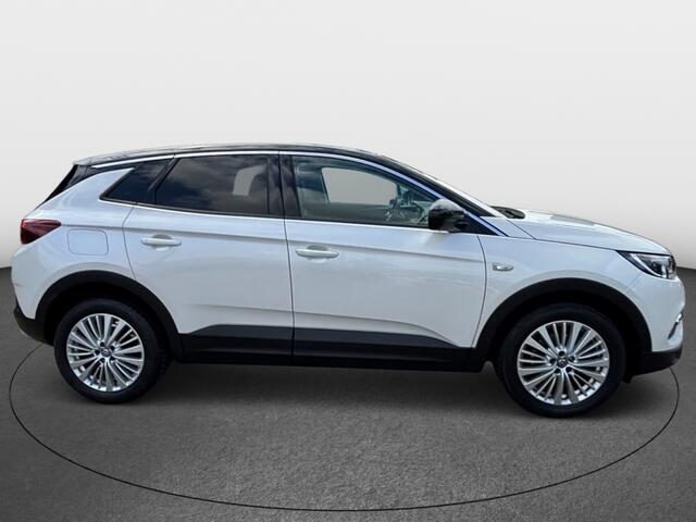 Opel Grandland X 1.2 Turbo Ultimate | Privacy glass | Carplay