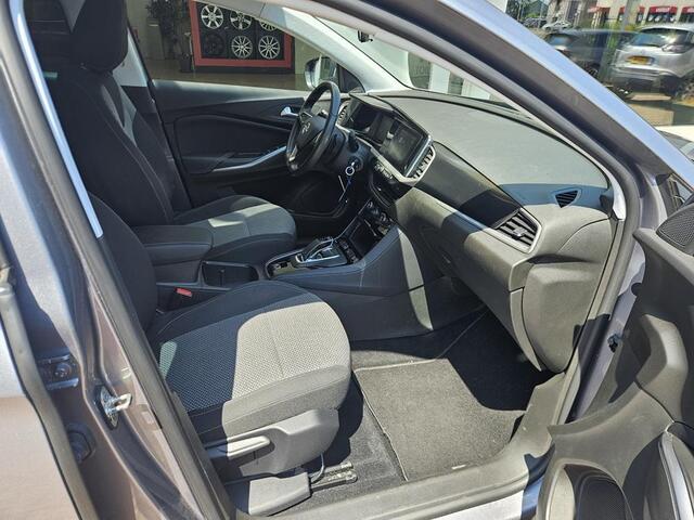 Opel Grandland X 1.2 Turbo Elegance