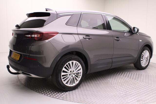 Opel Grandland X 1.2 Turbo Innovation | automaat | trekhaak afn. | climate | navi | pdc v/a + camera | carplay | dode hoek | stuur/stoel verwarming