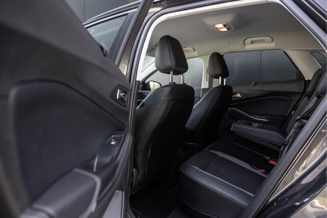 Opel Grandland X 1.6 Turbo Hybrid4 Ultimate | Trekhaak | Camera | Stoelver.